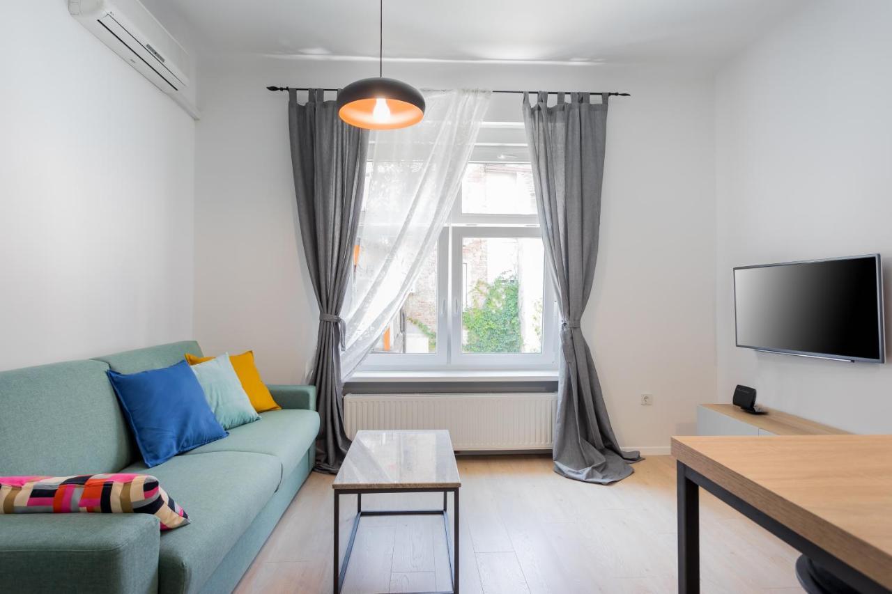 Go2Zagreb Chick Apartment Private Parking Available Eksteriør bilde